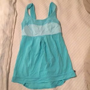 Lululemon tank size 2 EUC turquoise